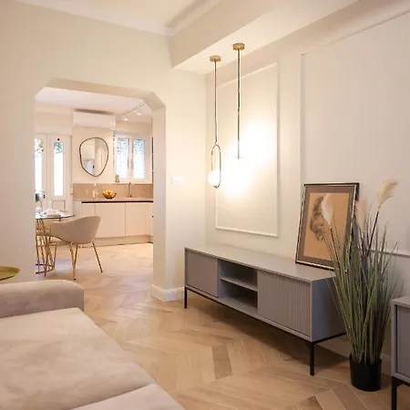 Golden Sea Organ Apartament *
